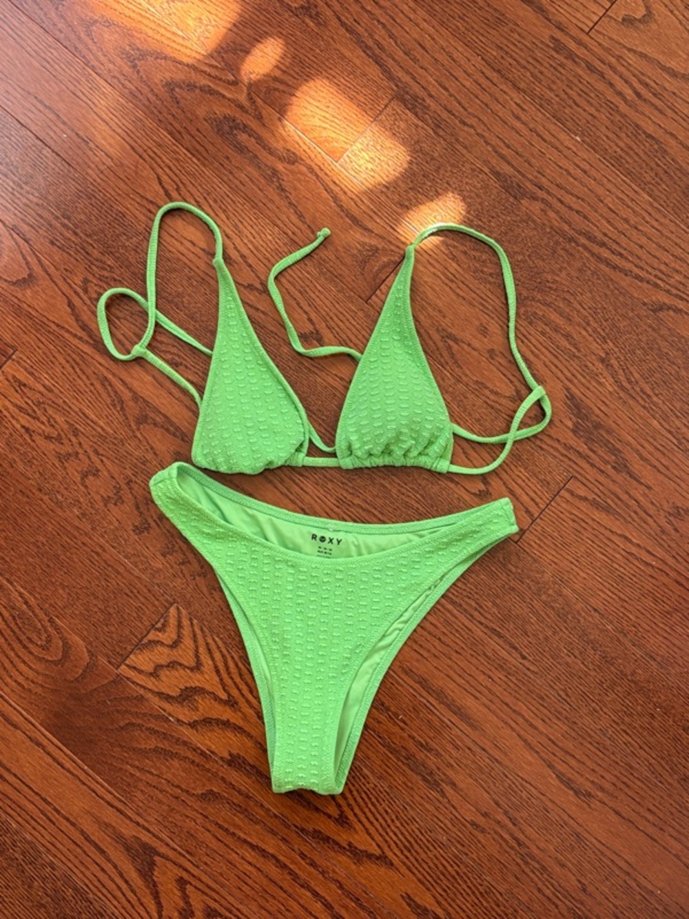 Green Roxy bikini set